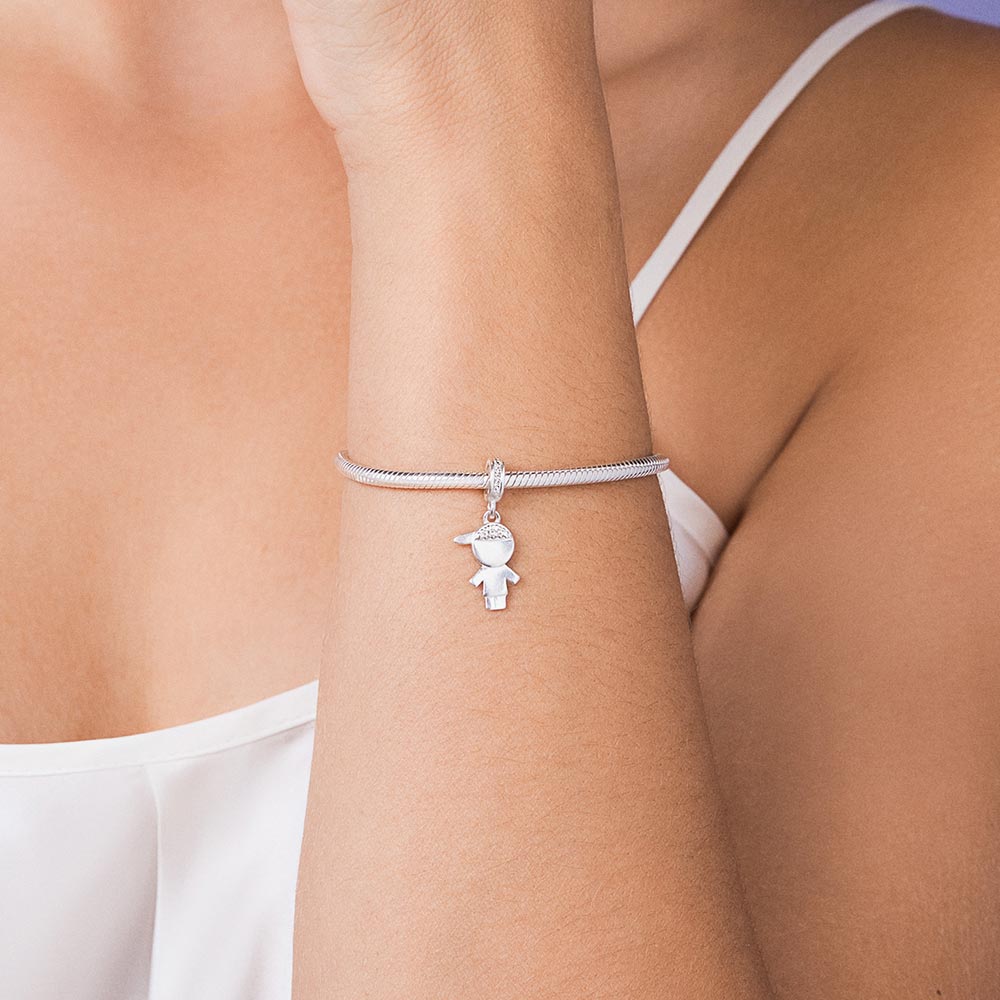 Berloque Rommanel menino pendurado Prata 925 com zircônias Tam Único 8400780006