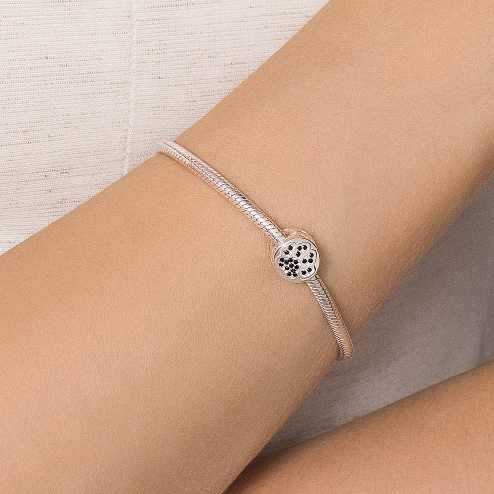 Berloque Passante Pata de Pet Rommanel de Prata 925 com zircônias 8401980027